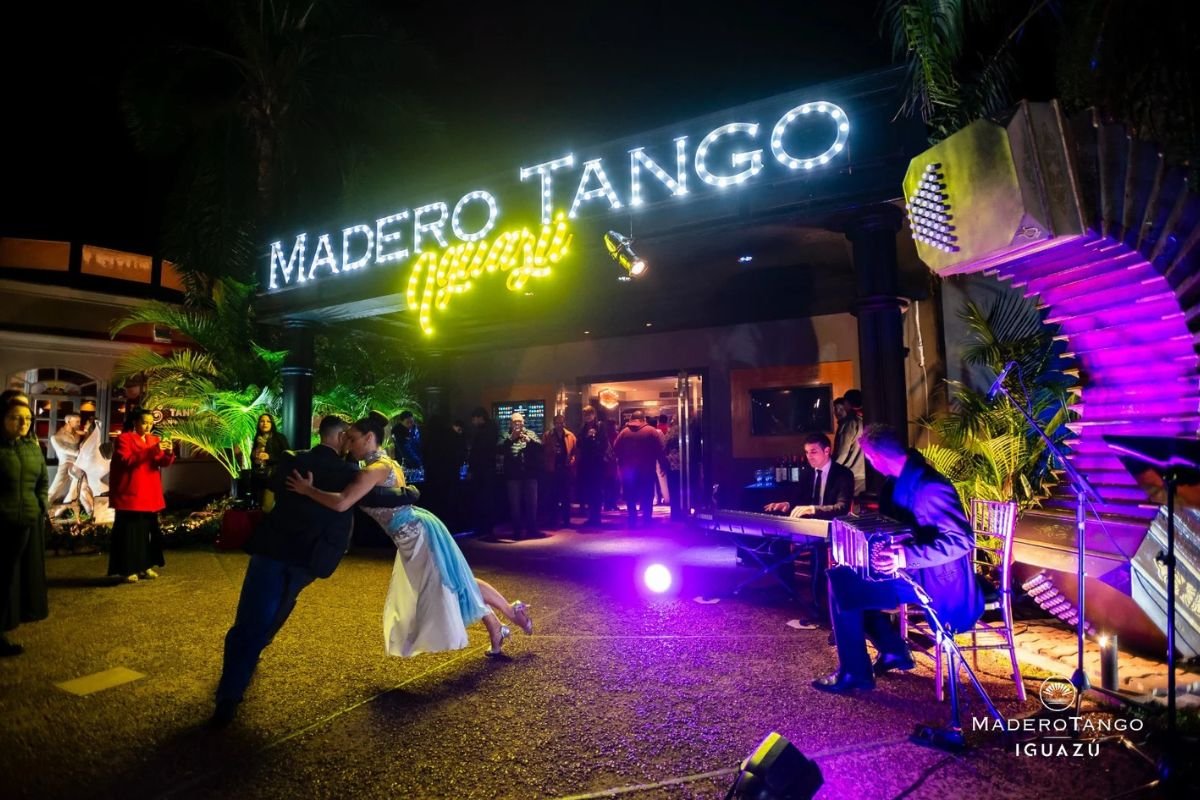 Madero-Tango-Iguazú-um-espetáculo-que-une-natureza-e- cultura-argentin